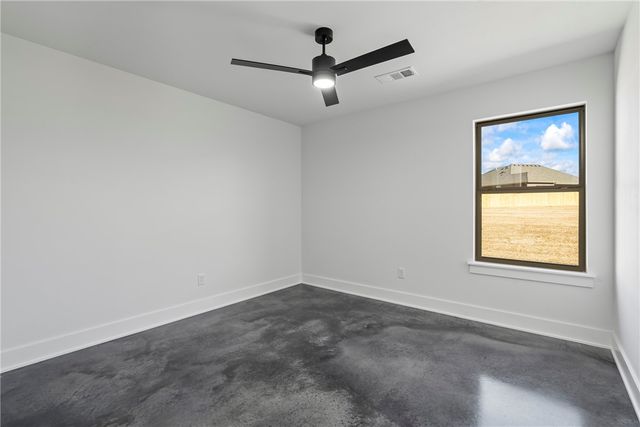 86 W Watson Lane, Farmington, AR 72730