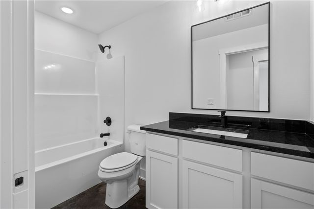 86 W Watson Lane, Farmington, AR 72730