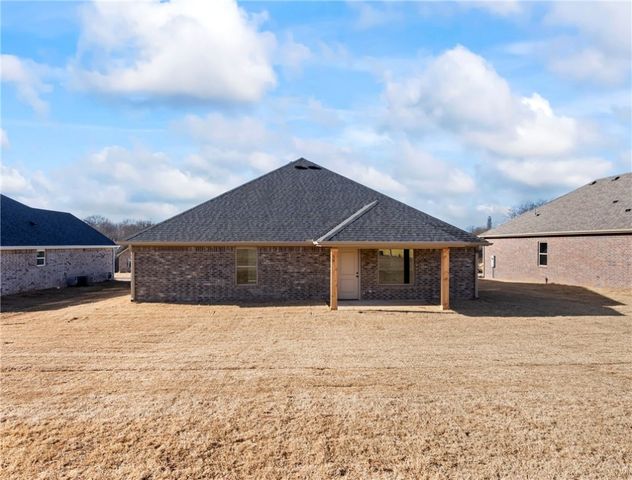 86 W Watson Lane, Farmington, AR 72730