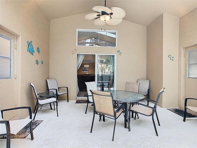 512 VIOLA DR, Davenport, FL 33837