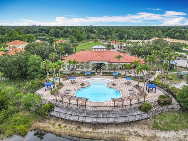 512 VIOLA DR, Davenport, FL 33837