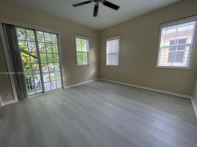 511 SW 18th Ave 1, Fort Lauderdale, FL 33312