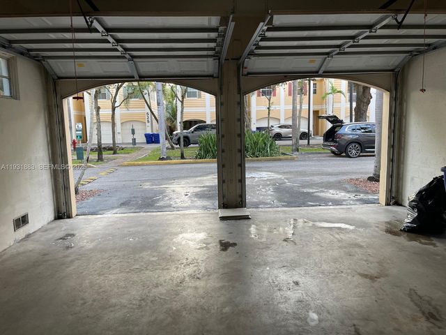 511 SW 18th Ave 1, Fort Lauderdale, FL 33312