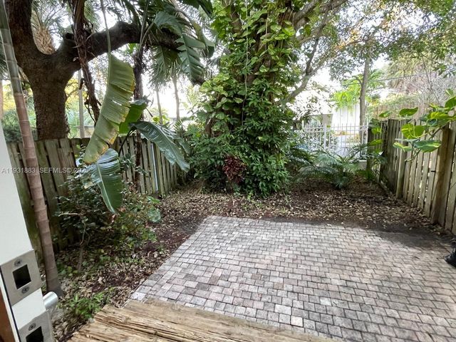 511 SW 18th Ave 1, Fort Lauderdale, FL 33312