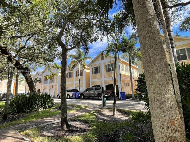 511 SW 18th Ave 1, Fort Lauderdale, FL 33312