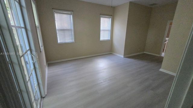 511 SW 18th Ave 1, Fort Lauderdale, FL 33312