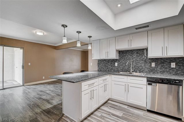 3768 Pilgrim Street, Las Vegas, NV 89121