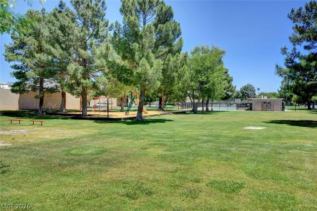 3768 Pilgrim Street, Las Vegas, NV 89121