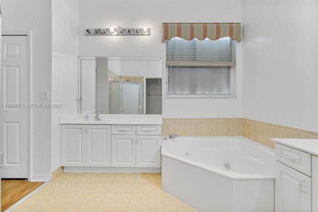 13148 SW 23rd St, Miramar, FL 33027