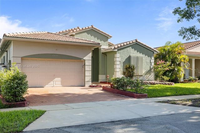 13148 SW 23rd St, Miramar, FL 33027