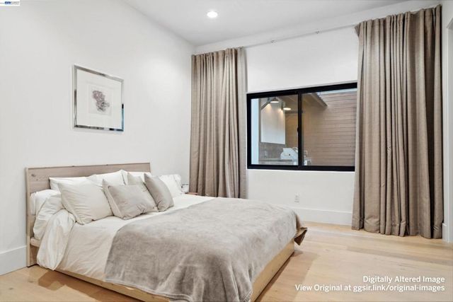 3 West Cir, Oakland, CA 94611