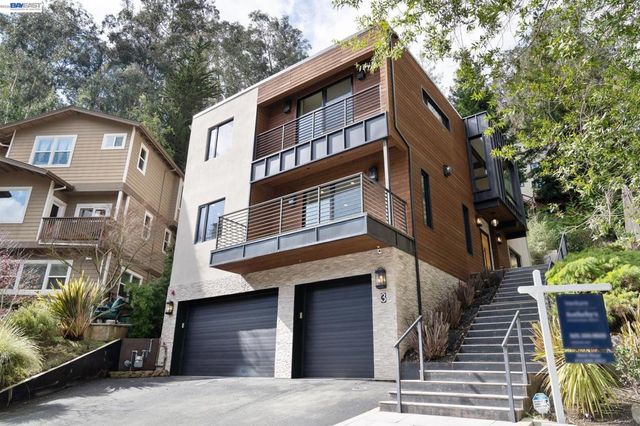 3 West Cir, Oakland, CA 94611