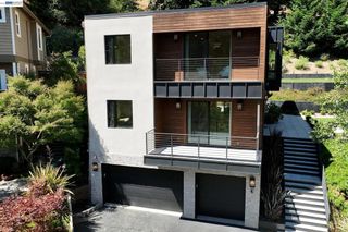 3 West Cir, Oakland, CA 94611