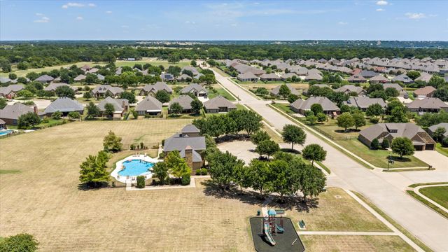 509 River Bank Court, Granbury, TX 76049