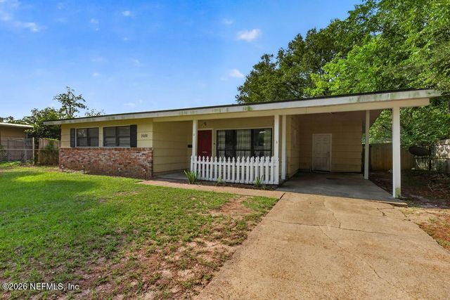 7020 N COTILLION Road N, Jacksonville, FL 32211