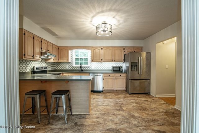 111 Brendenwood Ct, Elizabethtown, KY 42701