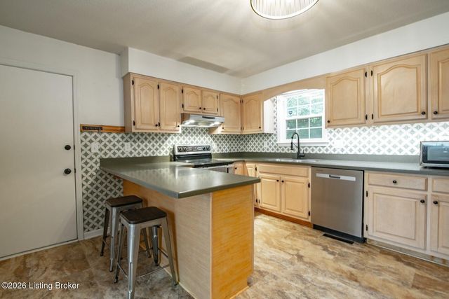 111 Brendenwood Ct, Elizabethtown, KY 42701