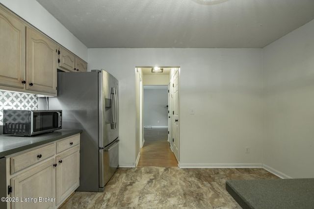 111 Brendenwood Ct, Elizabethtown, KY 42701
