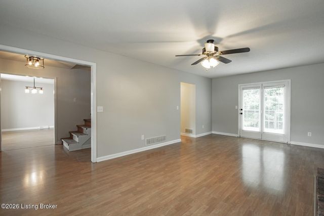 111 Brendenwood Ct, Elizabethtown, KY 42701