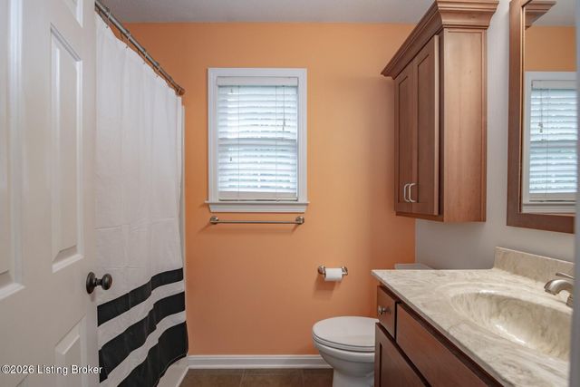 111 Brendenwood Ct, Elizabethtown, KY 42701