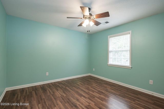 111 Brendenwood Ct, Elizabethtown, KY 42701