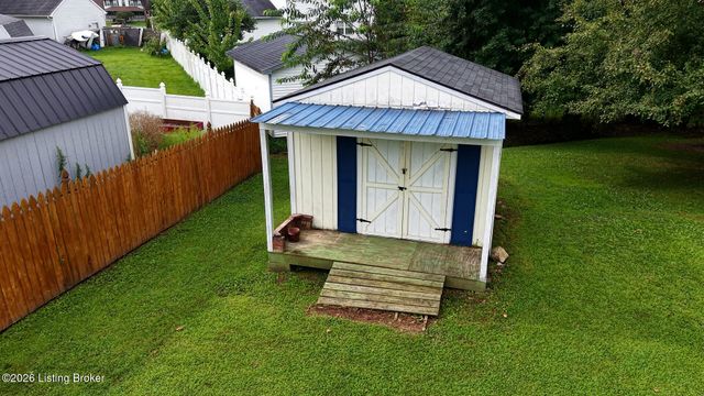 111 Brendenwood Ct, Elizabethtown, KY 42701