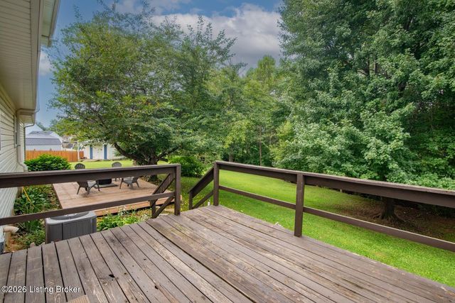 111 Brendenwood Ct, Elizabethtown, KY 42701