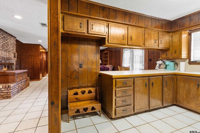 1749 CR 3225, Mount Pleasant, TX 75455