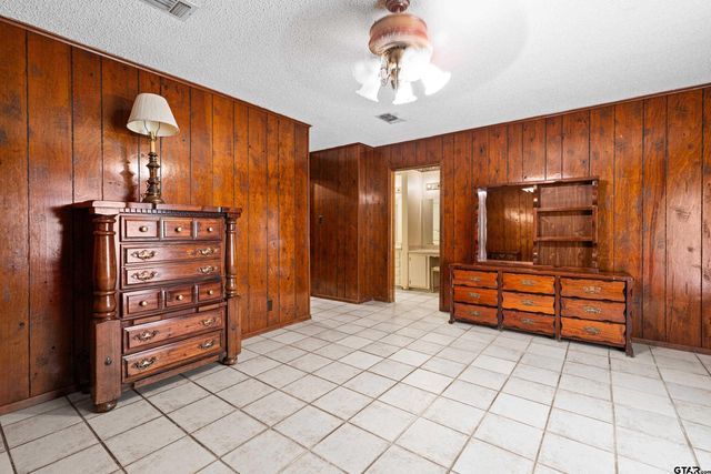 1749 CR 3225, Mount Pleasant, TX 75455