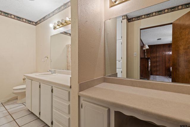 1749 CR 3225, Mount Pleasant, TX 75455