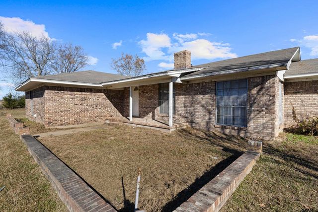 1749 CR 3225, Mount Pleasant, TX 75455