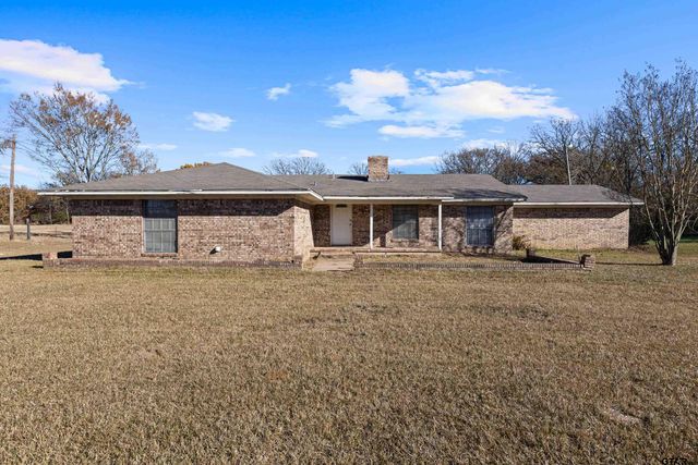 1749 CR 3225, Mount Pleasant, TX 75455