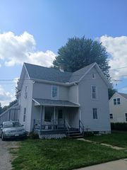 315 S Columbus Street, Randolph, WI 53956