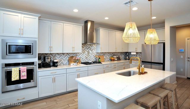 5578 W Lazy Farm Drive, Oro Valley, AZ 85742