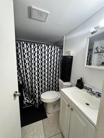 101 NE 41st Street 65E, Oakland Park, FL 33334
