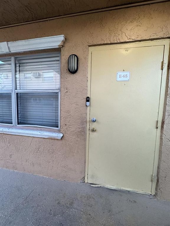 101 NE 41st Street 65E, Oakland Park, FL 33334
