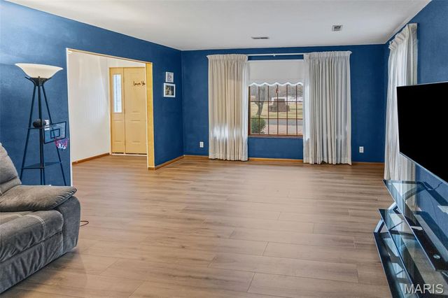 7 Davis Drive, Jerseyville, IL 62052