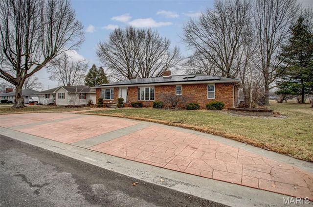 7 Davis Drive, Jerseyville, IL 62052