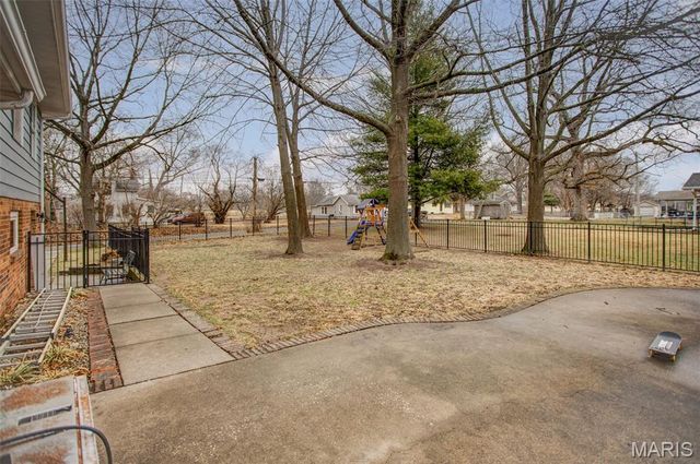 7 Davis Drive, Jerseyville, IL 62052