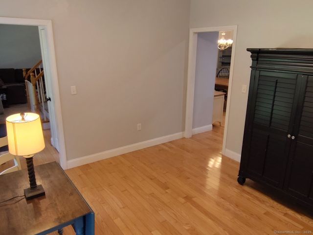 3 Cedar Ln Extension, Norwich, CT 06360