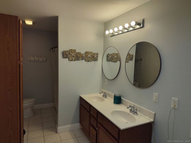 3 Cedar Ln Extension, Norwich, CT 06360
