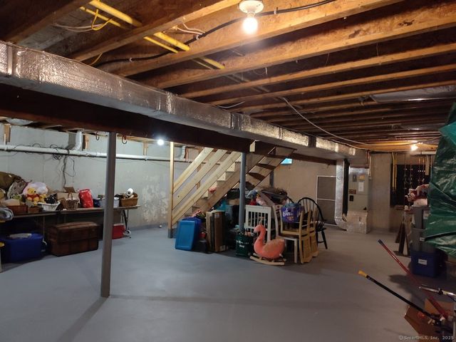 3 Cedar Ln Extension, Norwich, CT 06360