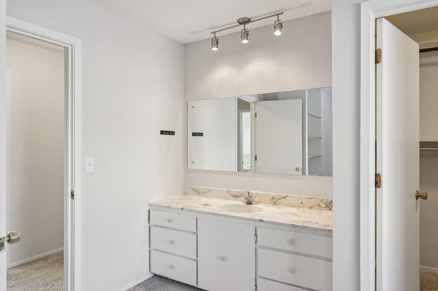 13621 Heather Hills Drive, Burnsville, MN 55337