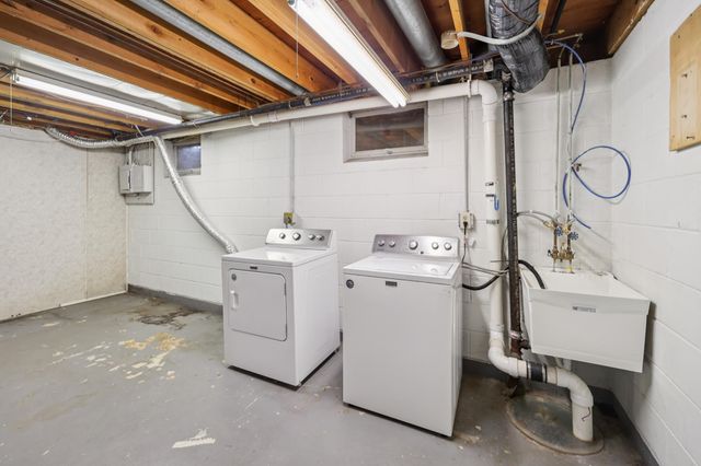 13621 Heather Hills Drive, Burnsville, MN 55337