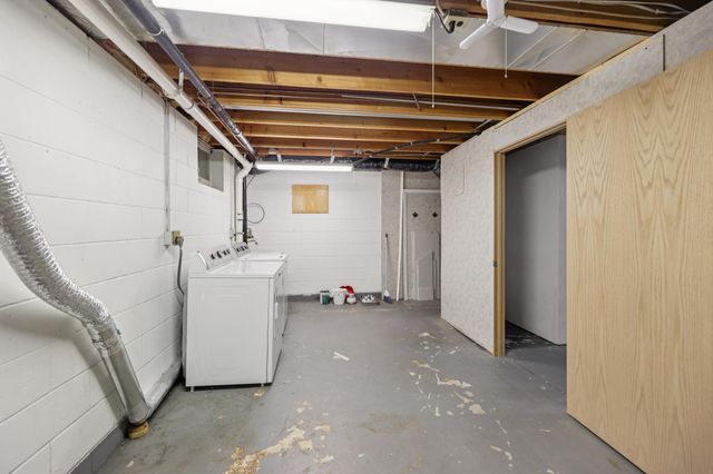 13621 Heather Hills Drive, Burnsville, MN 55337