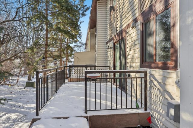 13621 Heather Hills Drive, Burnsville, MN 55337