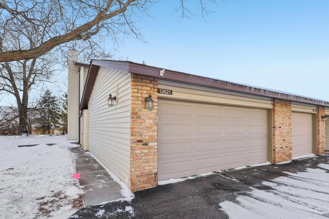 13621 Heather Hills Drive, Burnsville, MN 55337