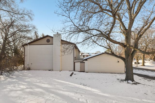 13621 Heather Hills Drive, Burnsville, MN 55337