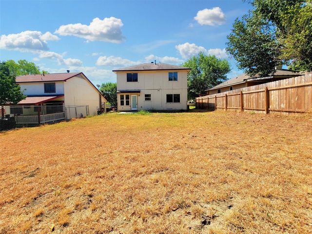 7400 Muffin DR, Austin, TX 78724