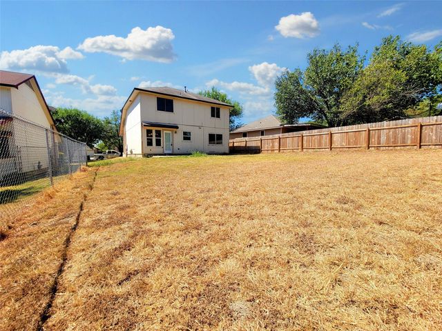 7400 Muffin DR, Austin, TX 78724